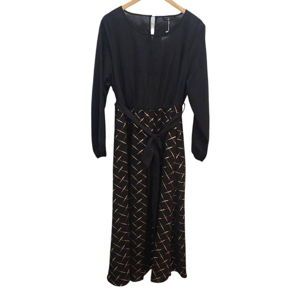 Bloomchic made for curves black dress with metallic gold design belted XL 14-16